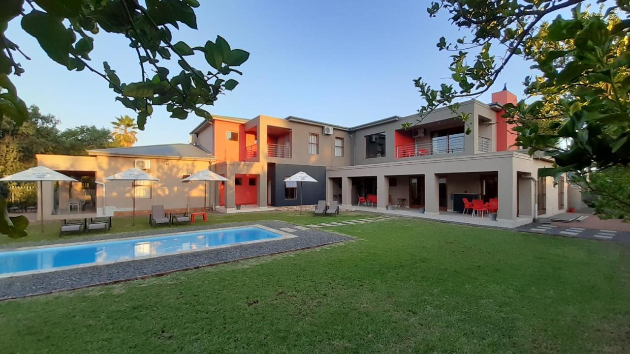 Karoo Sun Boutique Guest House Oudtshoorn Esterno foto