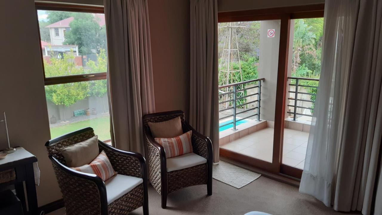 Karoo Sun Boutique Guest House Oudtshoorn Esterno foto
