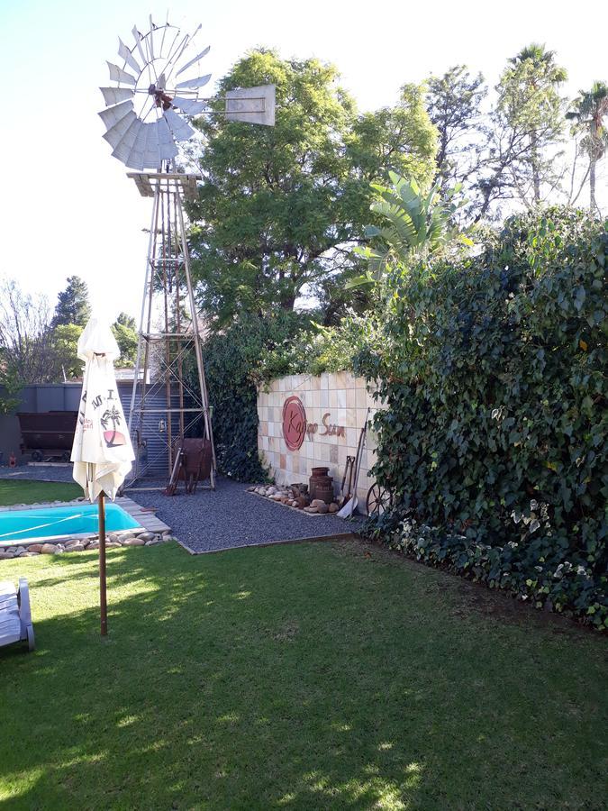 Karoo Sun Boutique Guest House Oudtshoorn Esterno foto