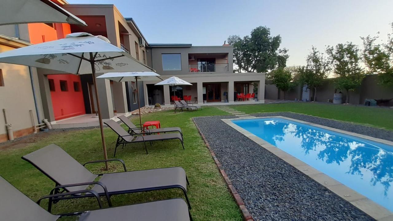 Karoo Sun Boutique Guest House Oudtshoorn Esterno foto